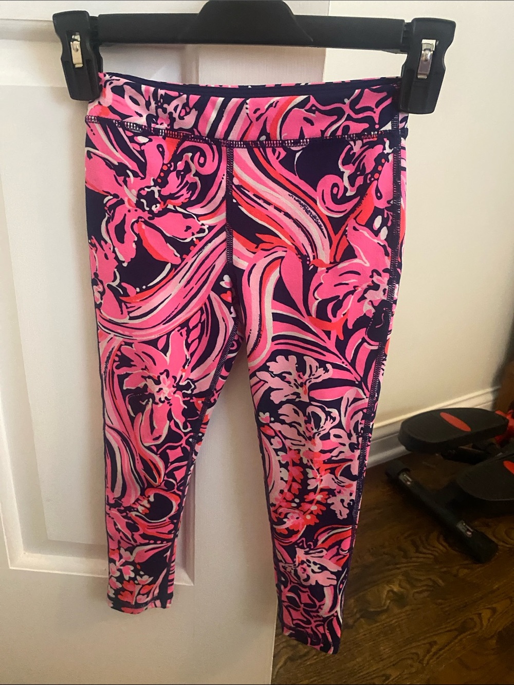 Lilly Pulitzer Pink & Navy Floral Print Leggings